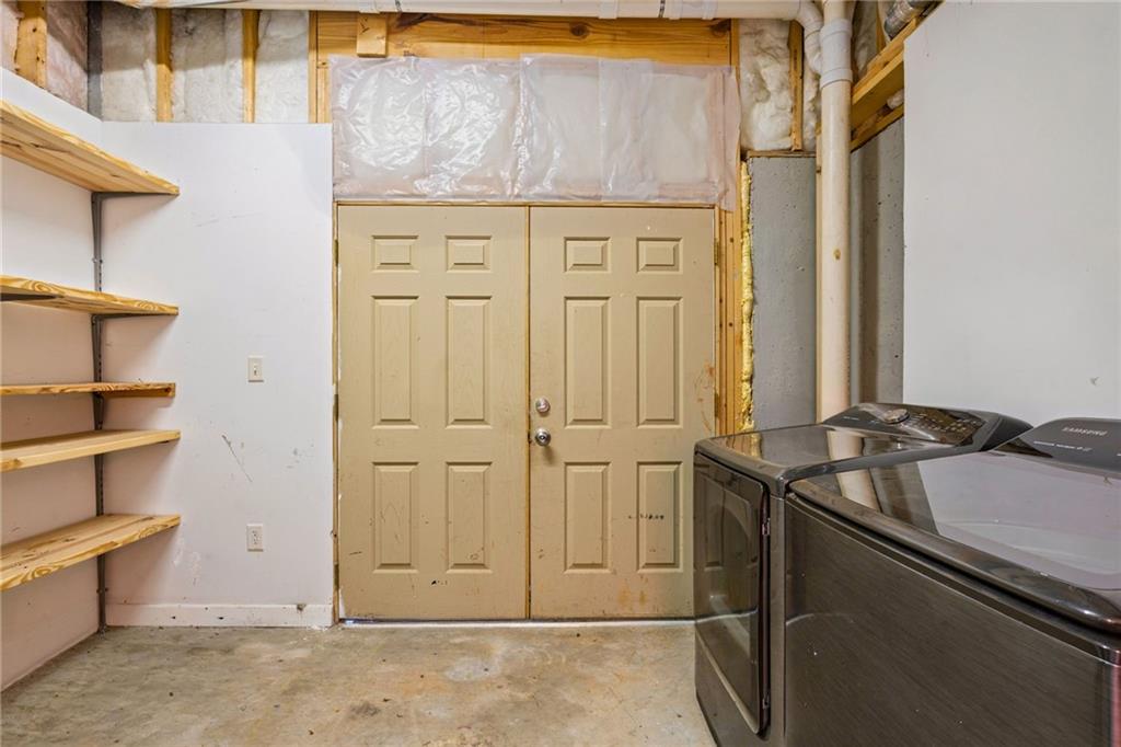 305 Ivy Brook Court Alpharetta GA 30004