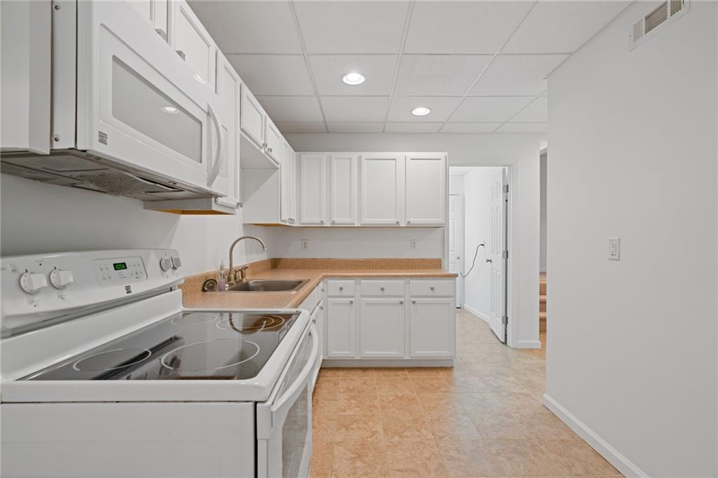 305 Ivy Brook Court Alpharetta GA 30004