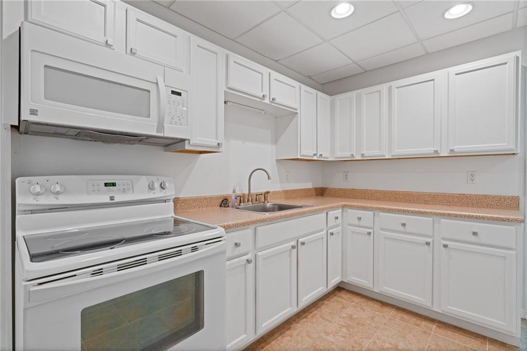 305 Ivy Brook Court Alpharetta GA 30004