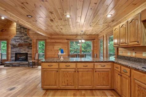 648 Stuart Mountain Road Mineral Bluff GA 30559