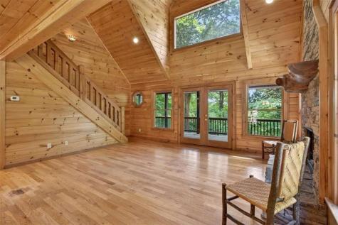 648 Stuart Mountain Road Mineral Bluff GA 30559
