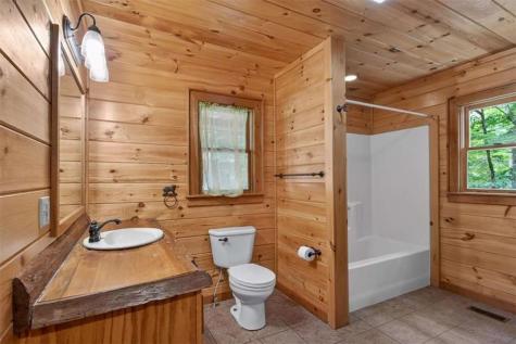 648 Stuart Mountain Road Mineral Bluff GA 30559