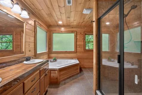 648 Stuart Mountain Road Mineral Bluff GA 30559
