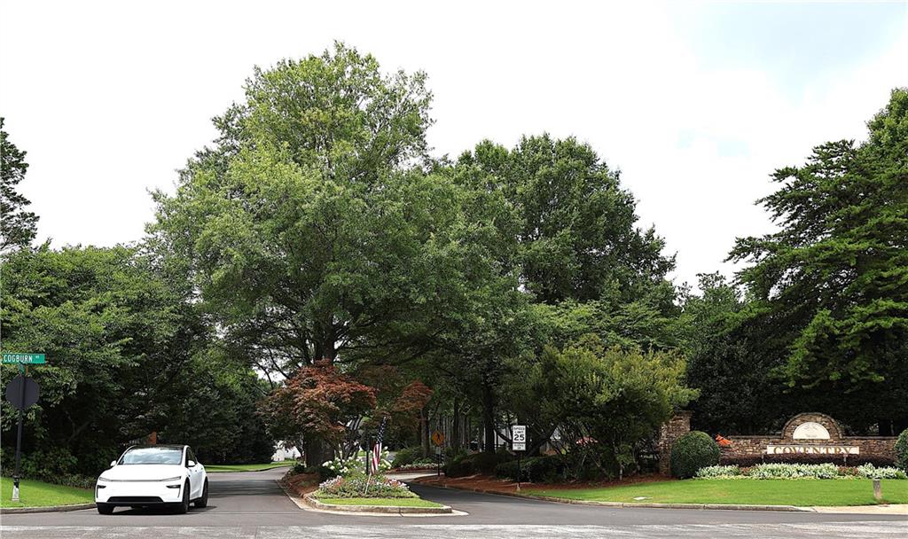 2260 Traywick Chase Alpharetta GA 30004