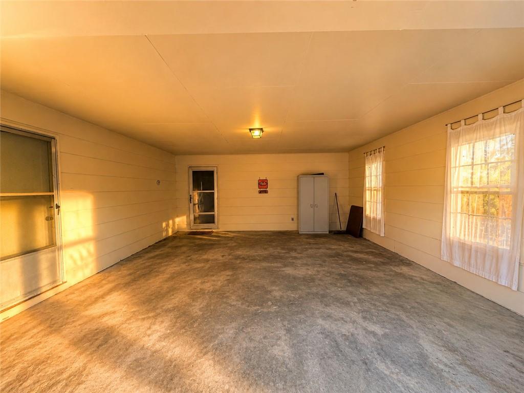 25 Montre Circle SE Silver Creek GA 30173