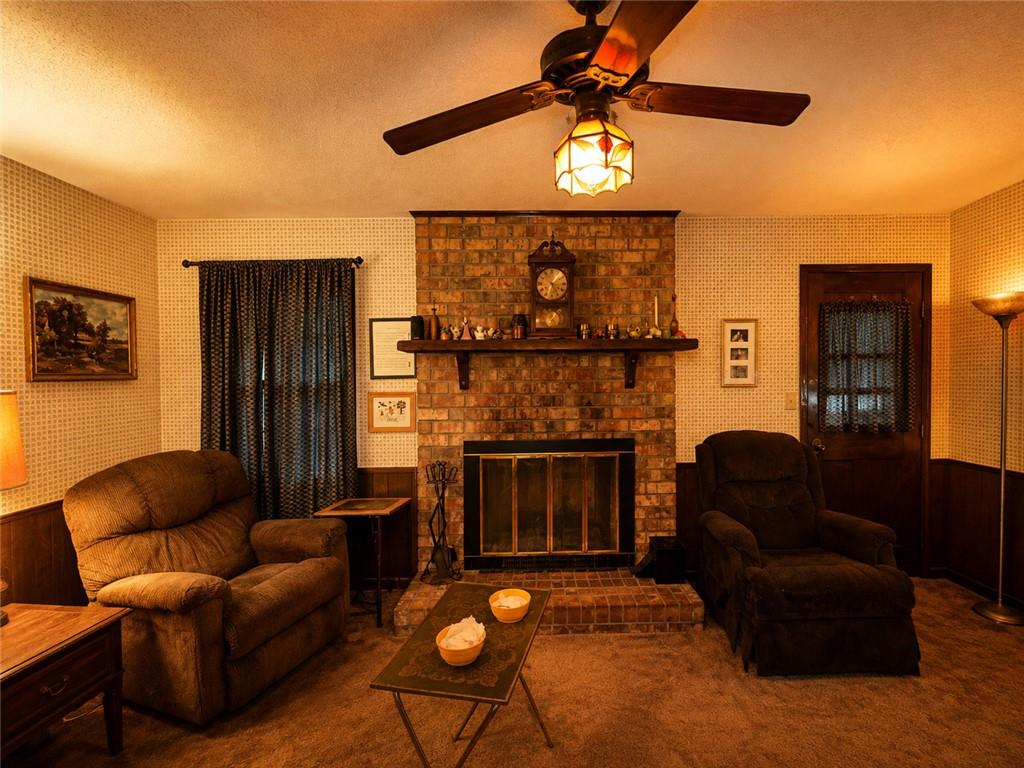 25 Montre Circle SE Silver Creek GA 30173