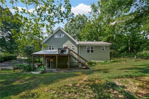 216 Byers Street Waleska GA 30183