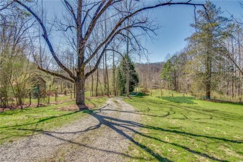 3349 Whitepath Road Ellijay GA 30540