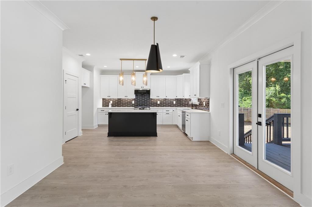 2425 Elmwood Circle Smyrna GA 30339