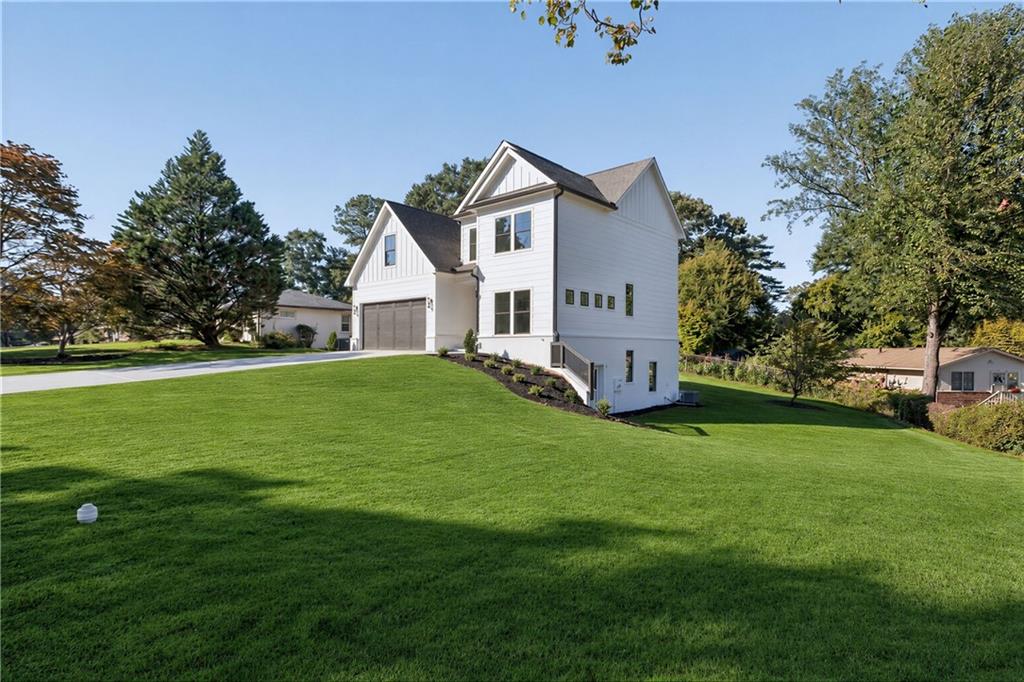 2425 Elmwood Circle Smyrna GA 30339