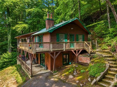 574 Bachelors Button Drive Clayton GA 30525