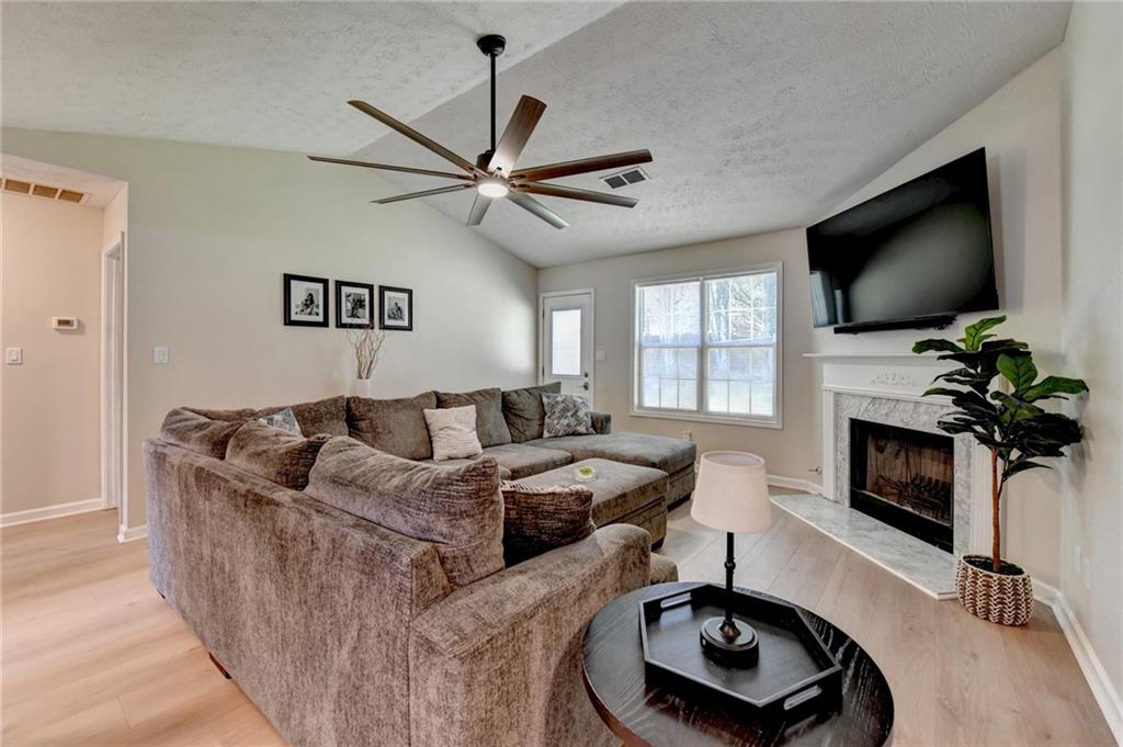 5295 Hillcrest Glenn Drive Sugar Hill GA 30518