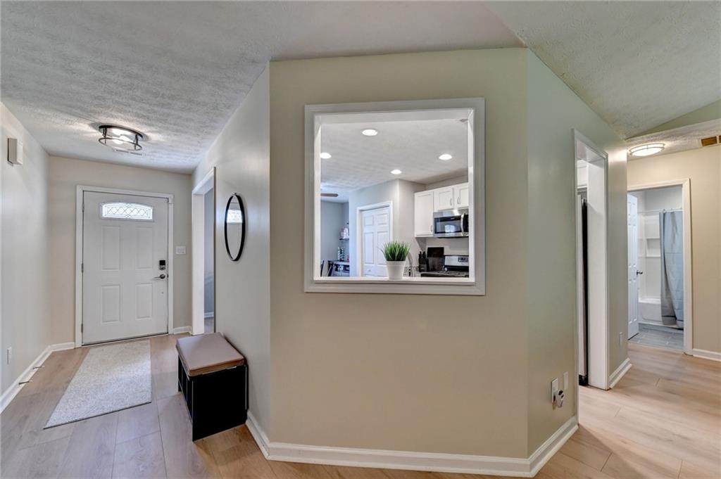 5295 Hillcrest Glenn Drive Sugar Hill GA 30518