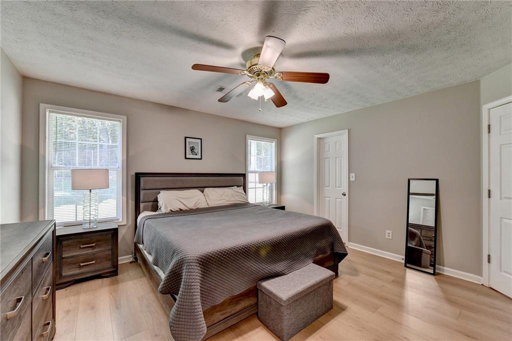 5295 Hillcrest Glenn Drive Sugar Hill GA 30518