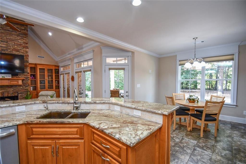 105 Freedom Drive Forsyth GA 31029