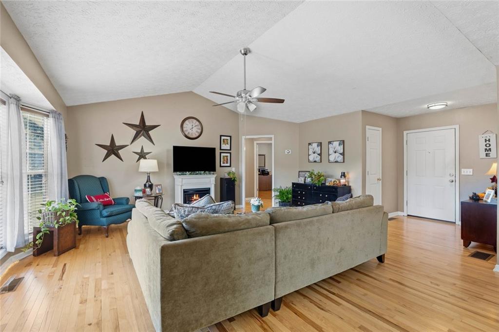 4630 Gillsville Highway Gillsville GA 30543