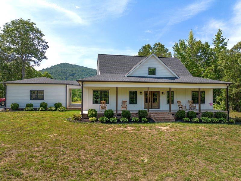 1084 Shahan Lane La Fayette GA 30728