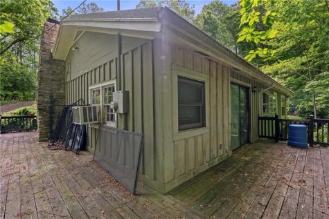 283 Ash Circle Waleska GA 30183