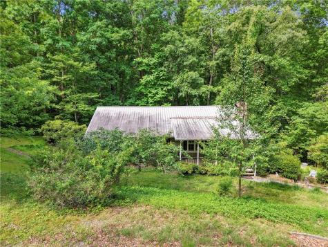 283 Ash Circle Waleska GA 30183