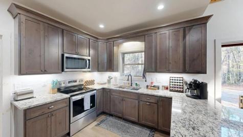 345 Deer Trail Mineral Bluff GA 30559