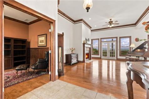 100 Foxpaw Leaf Court Ellijay GA 30536