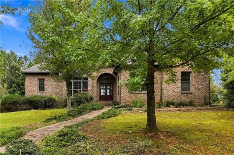 100 Foxpaw Leaf Court Ellijay GA 30536