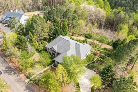 100 Foxpaw Leaf Court Ellijay GA 30536