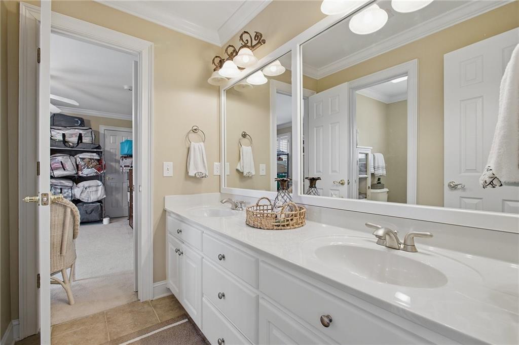 325 Highland Pointe Drive Cohutta GA 30710