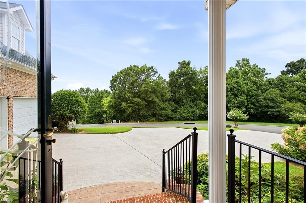 325 Highland Pointe Drive Cohutta GA 30710