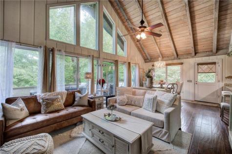 298 Lake View Trace Jasper GA 30143