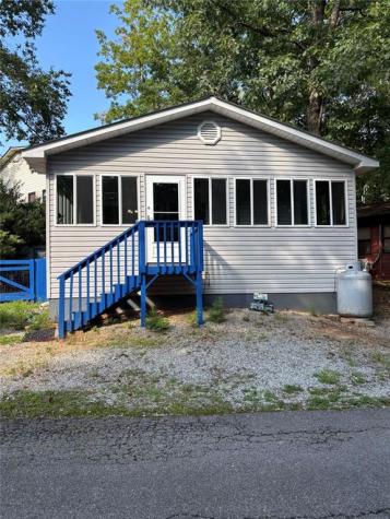61 Rocky Lane Cleveland GA 30528