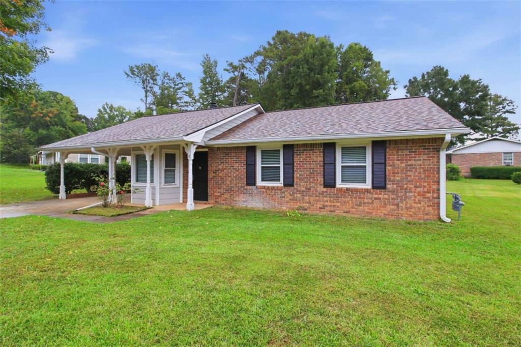 8 Silverwood Drive Newnan GA 30265