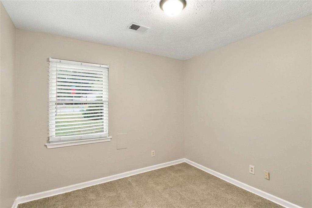 8 Silverwood Drive Newnan GA 30265