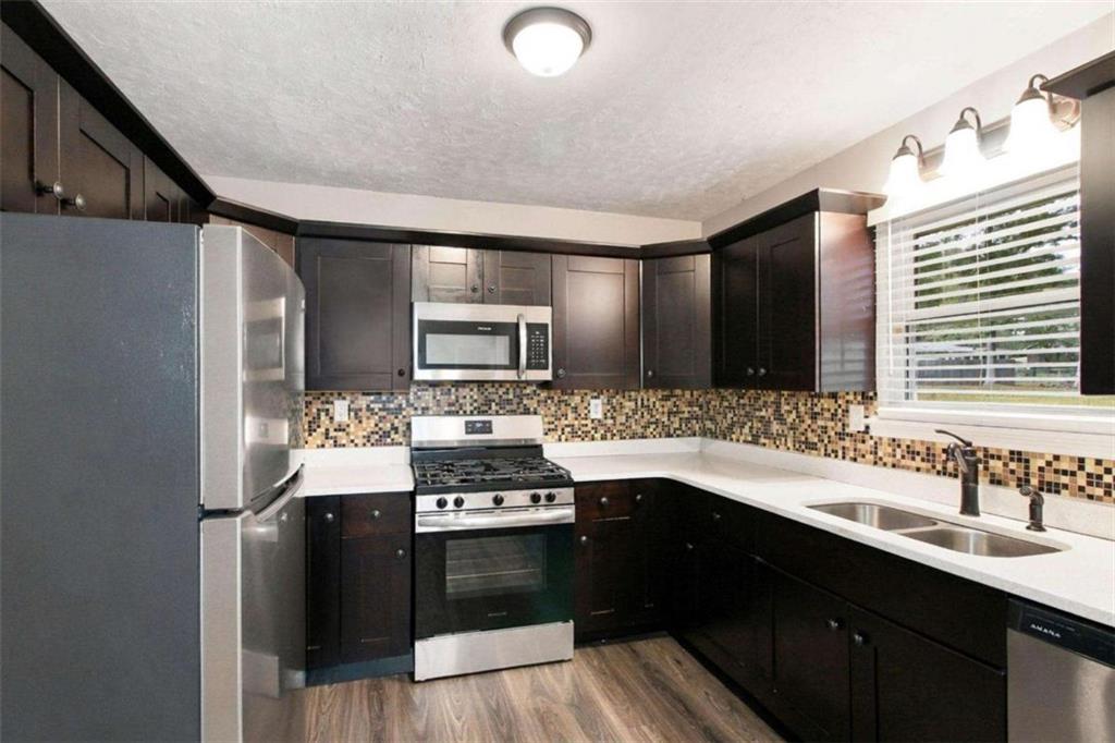 8 Silverwood Drive Newnan GA 30265