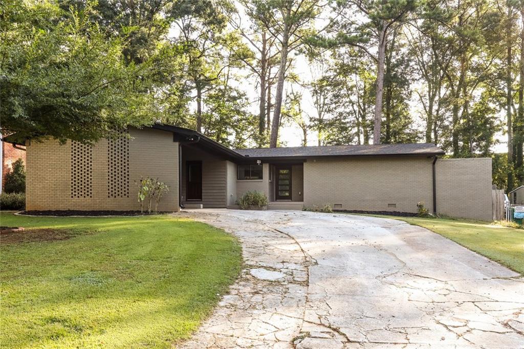 1389 Sanden Ferry Drive Decatur GA 30033