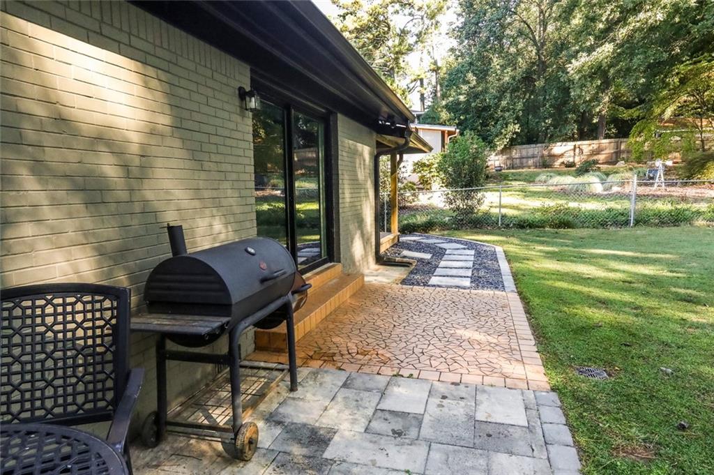 1389 Sanden Ferry Drive Decatur GA 30033