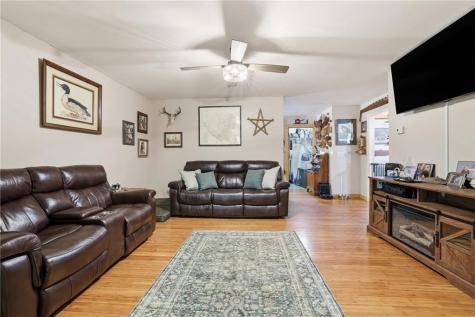 10 Florida Avenue Clayton GA 30525