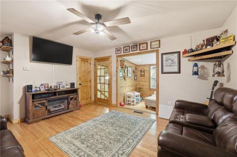 10 Florida Avenue Clayton GA 30525