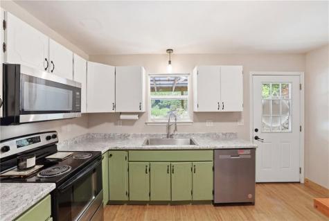 10 Florida Avenue Clayton GA 30525