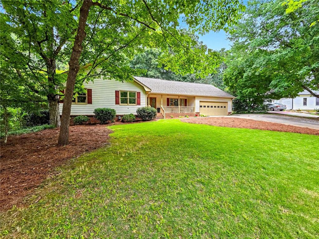 626 Hunt Station Drive Lawrenceville GA 30044