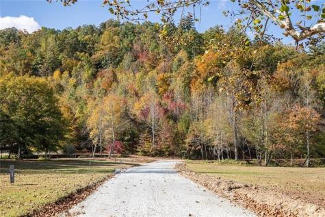 130 Cove View Lane Clarkesville GA 30523