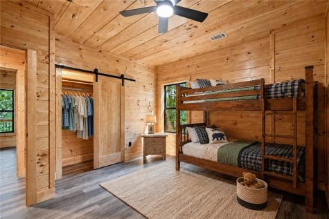 970 Mountain Oak Road Ellijay GA 30536