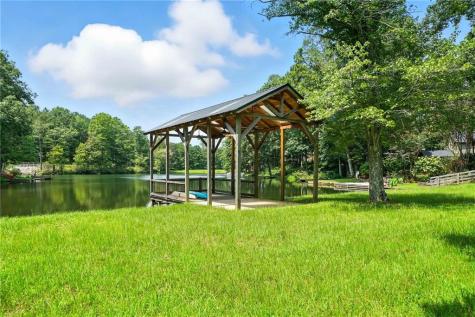 579 Twin Mountain Lake Circle Talking Rock GA 30175