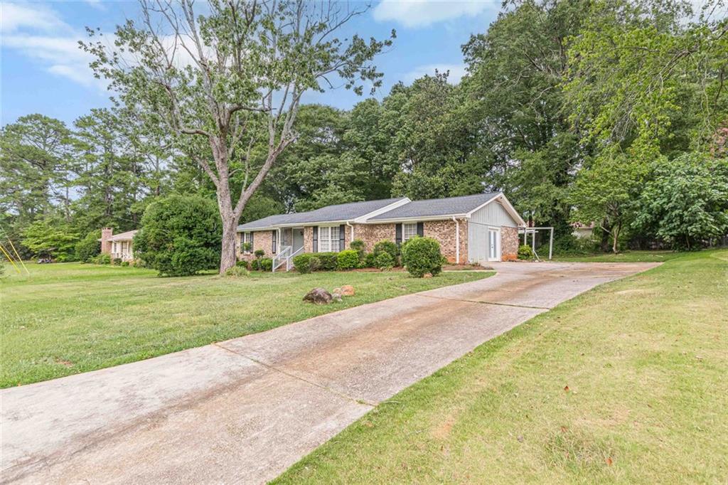 2521 Country Club Drive Conyers GA 30013