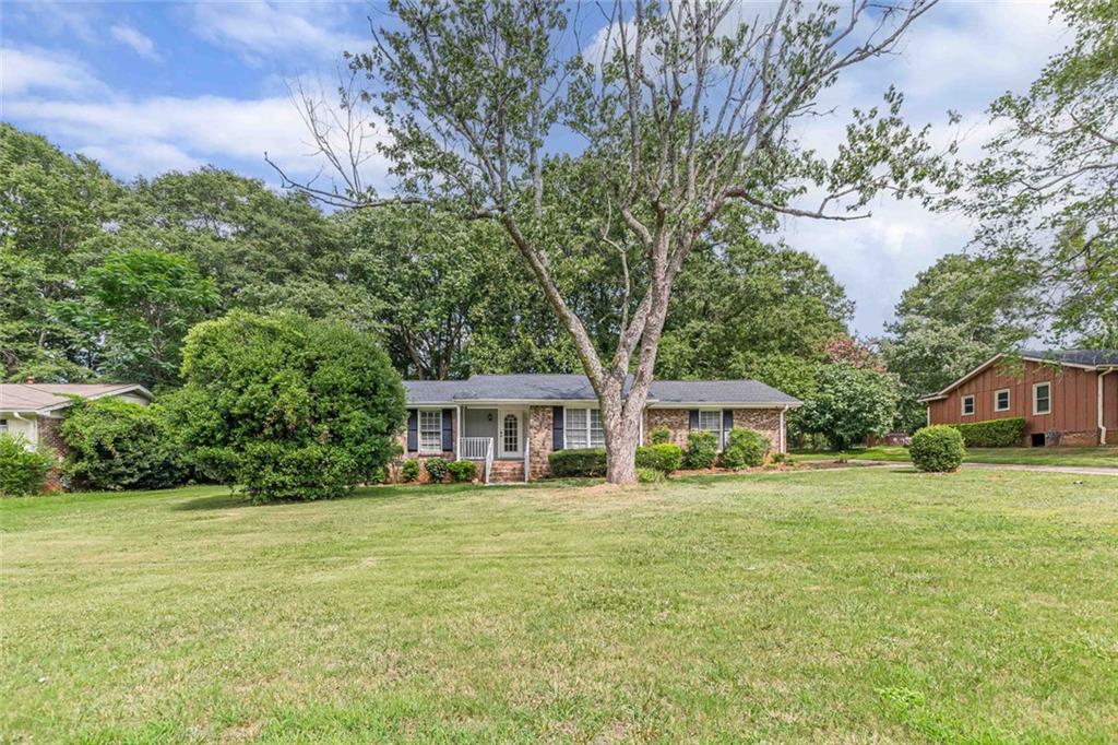 2521 Country Club Drive Conyers GA 30013