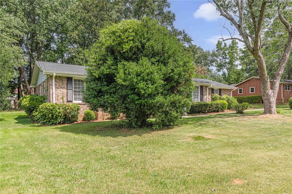 2521 Country Club Drive Conyers GA 30013