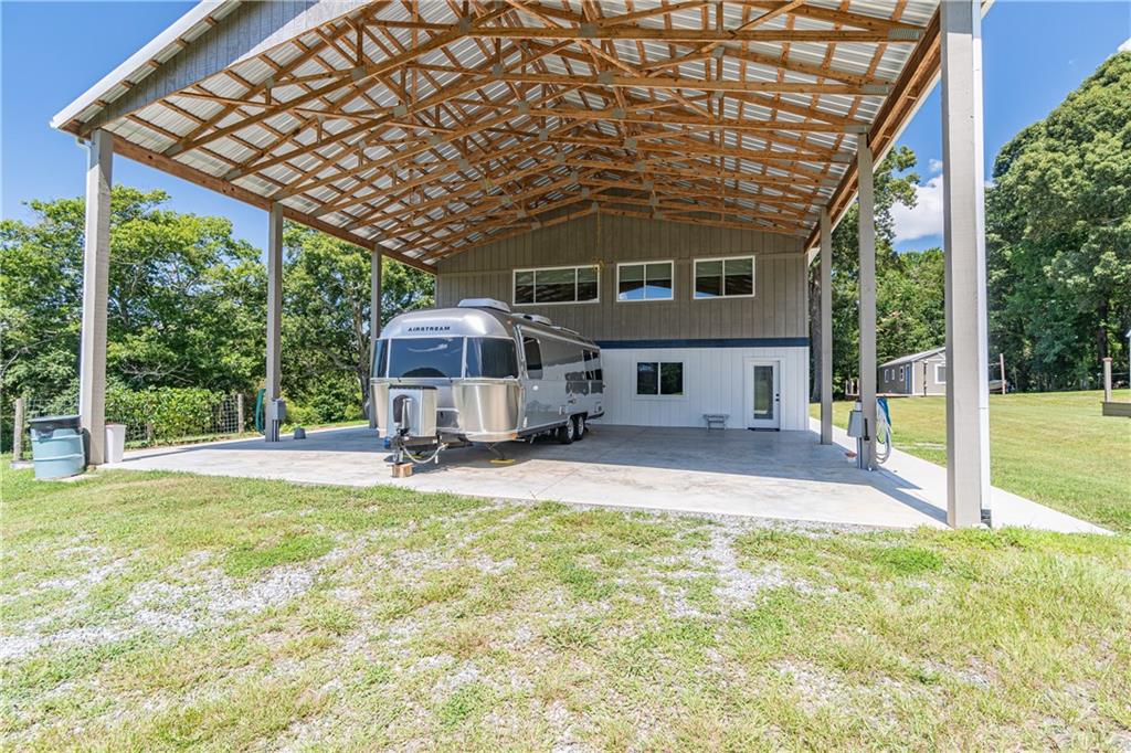 2003 Highway 323 Gillsville GA 30543