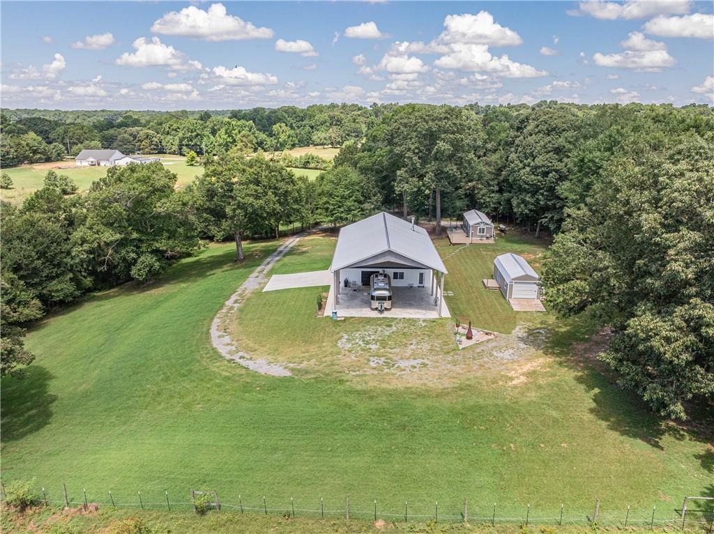 2003 Highway 323 Gillsville GA 30543