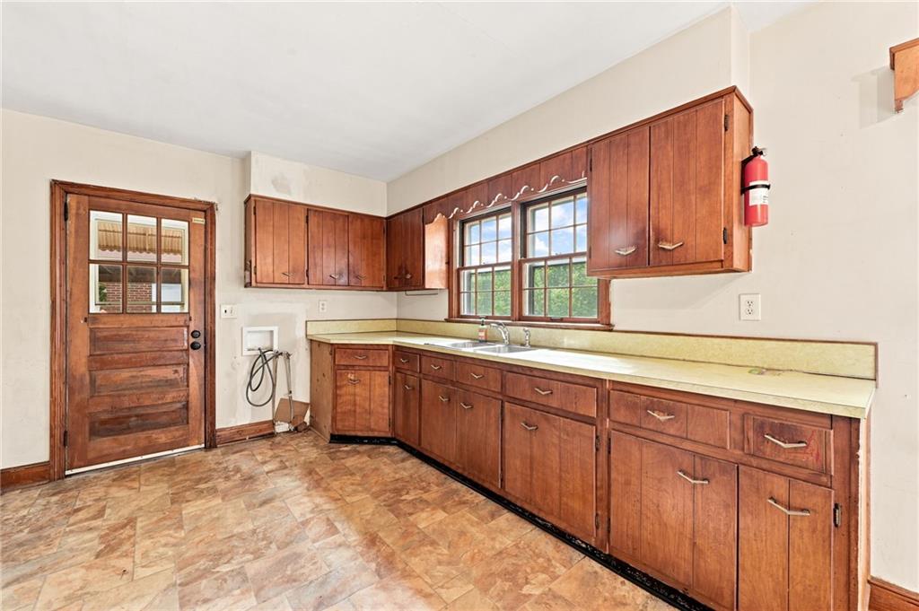 5922 Medlock Avenue Austell GA 30106