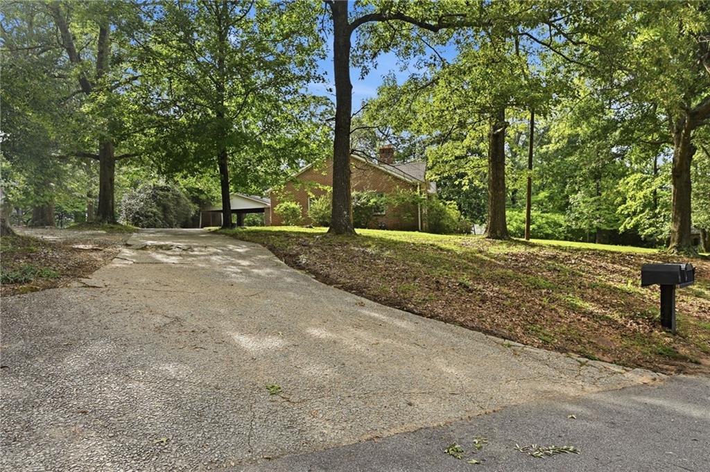 5922 Medlock Avenue Austell GA 30106